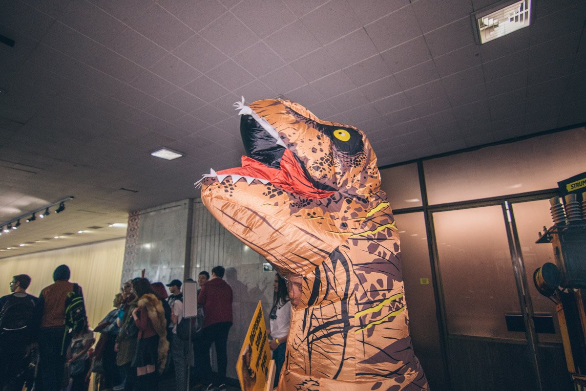 Рекс "зажигал" на фестивале