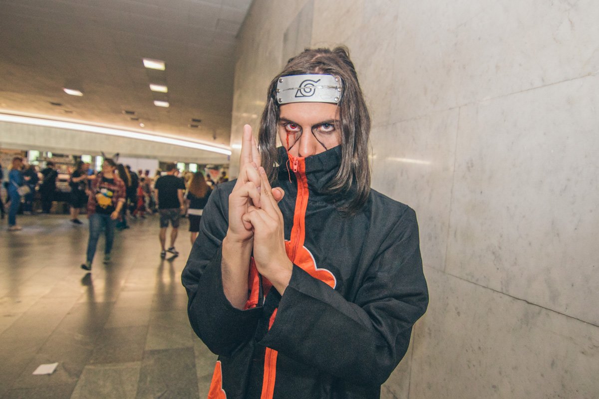 Итачи из Наруто тоже приехал в Киев