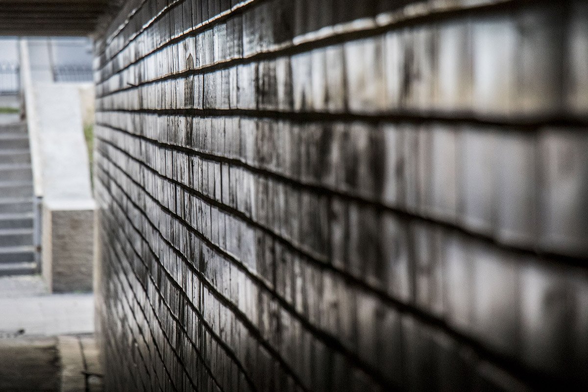 Но пока там нет ремонта, выглядит он весьма печально