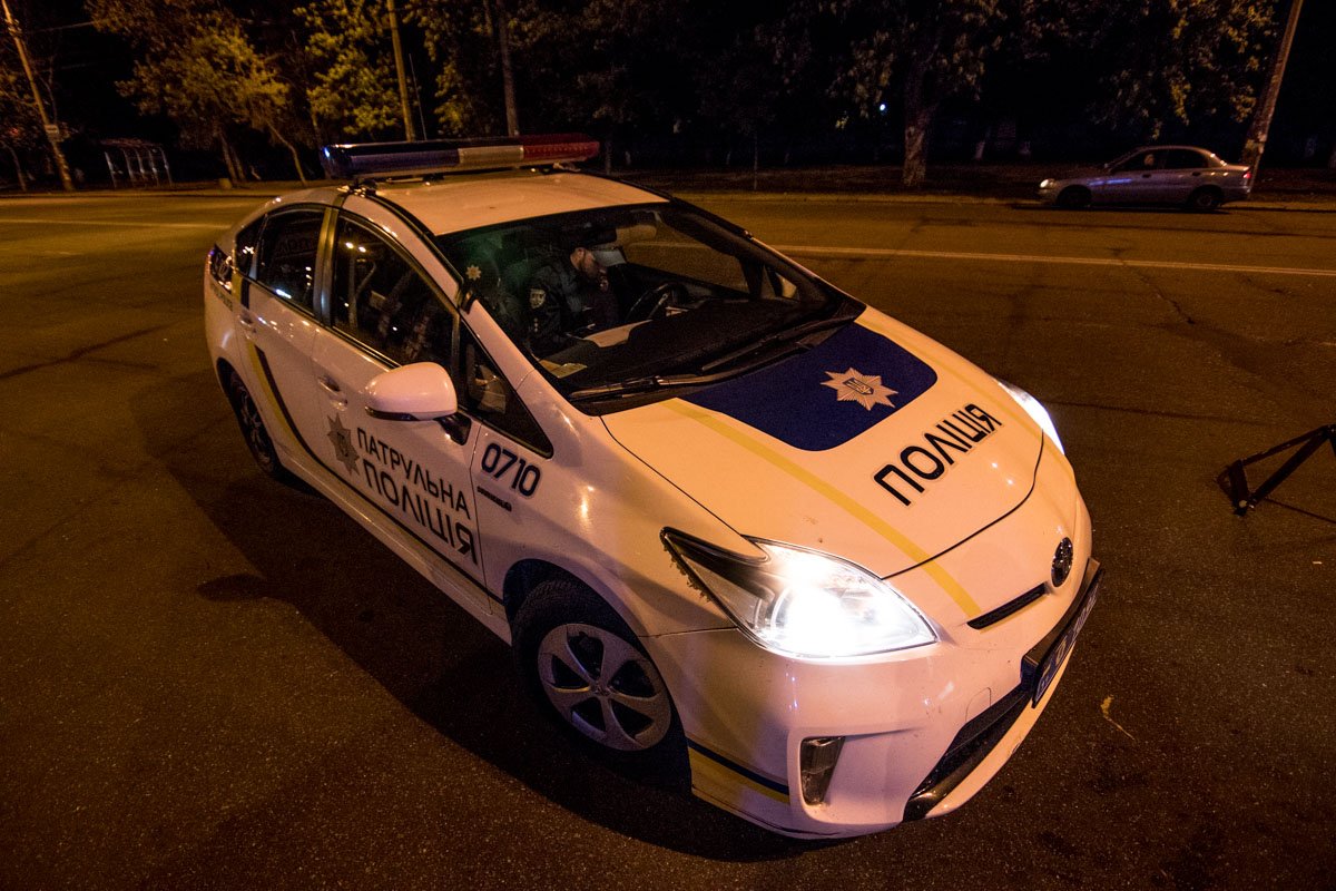 На месте работала полиция, движение транспорта не затруднено На месте работала полиция, движение транспорта не затруднено