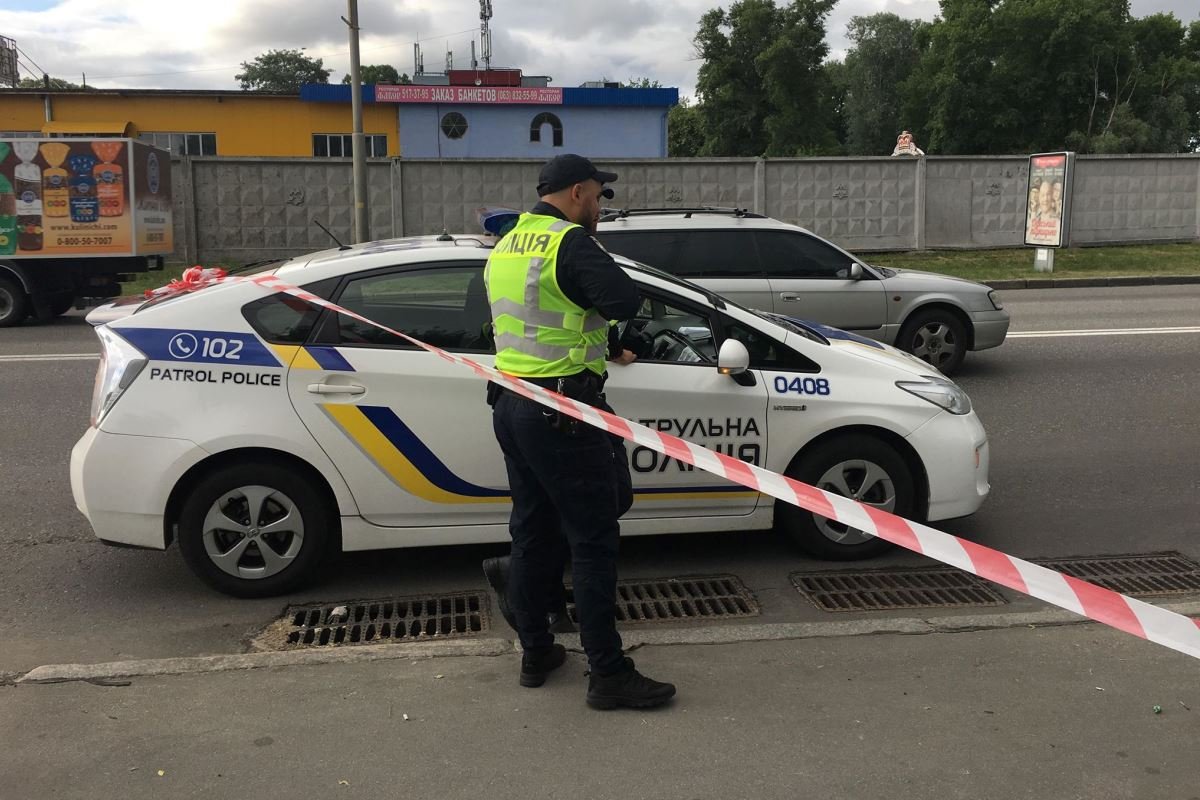 Место происшествия оградили