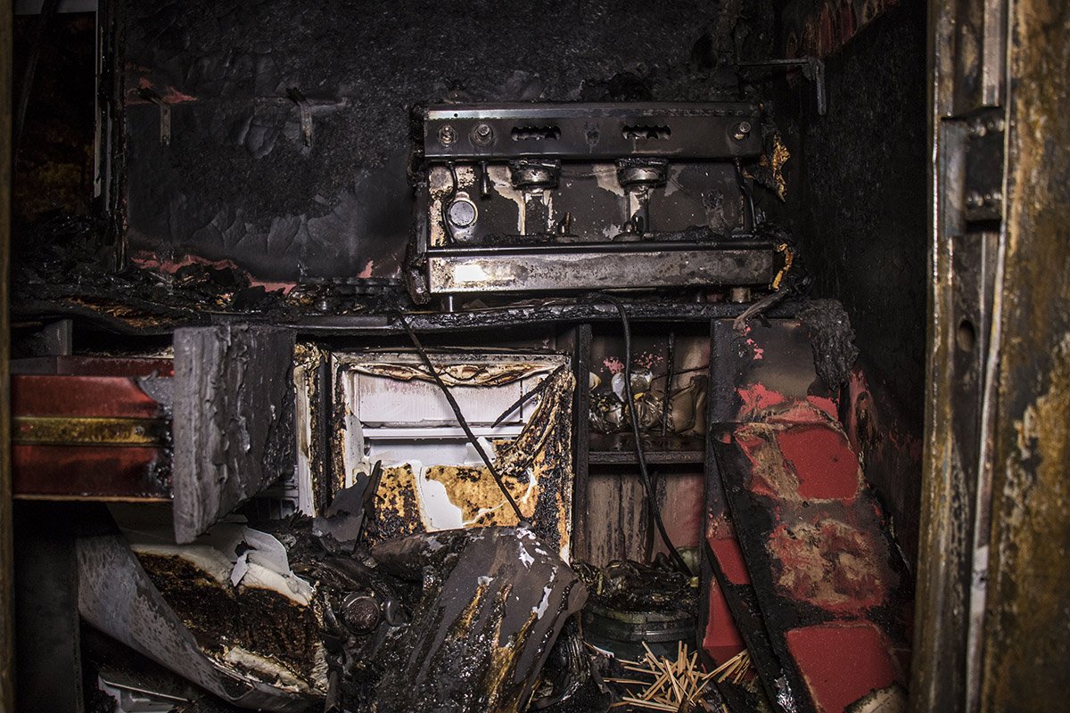 Последствия бушующего огня Последствия бушующего огня