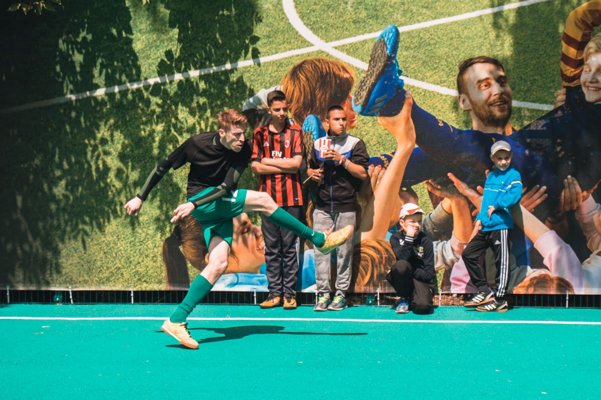 Прицелиться - и ударить Прицелиться - и ударить