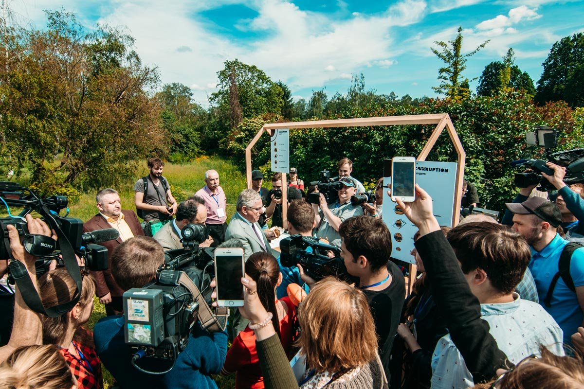 Все желающие смогут посетить "Парк коррупции" уже 1 июня