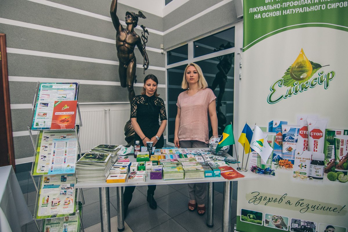 Предприятия области представили свои стенды-презентации