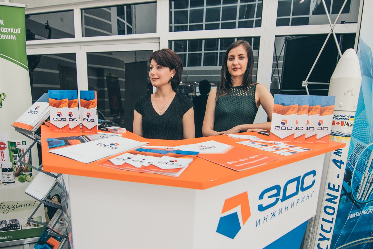 В ожидании вопросов от гостей