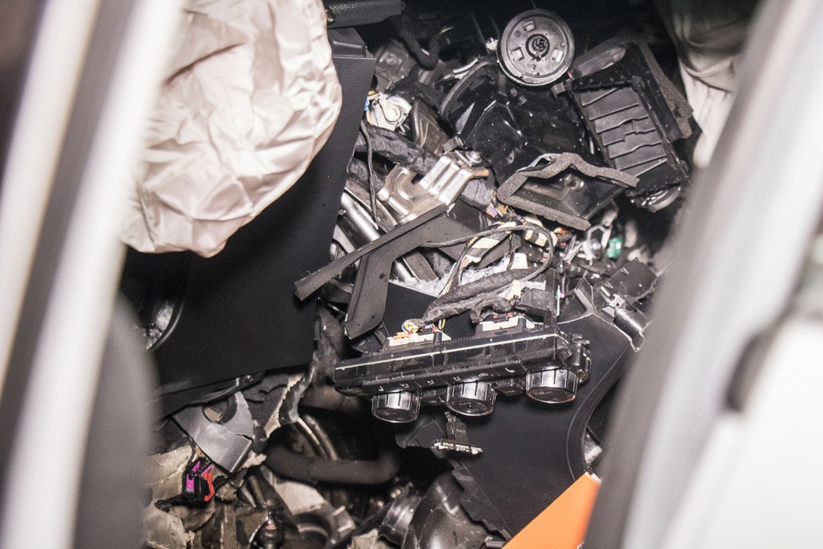 Пассажир скончался на месте