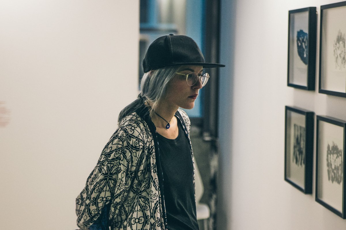 Смотреть в галереях приятно, а думать приятно вдвойне Смотреть в галереях приятно, а думать приятно вдвойне