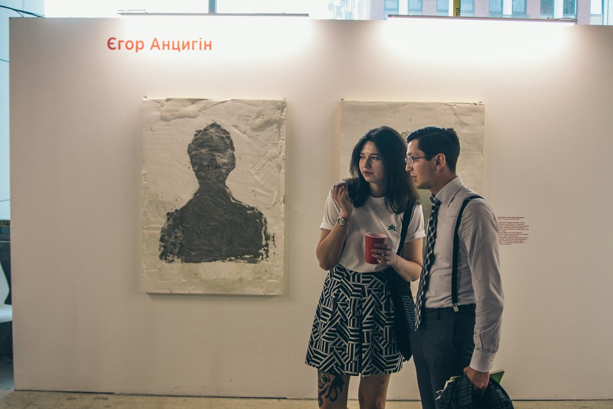 Знаешь, мне тут чего-то не хватает Знаешь, мне тут чего-то не хватает