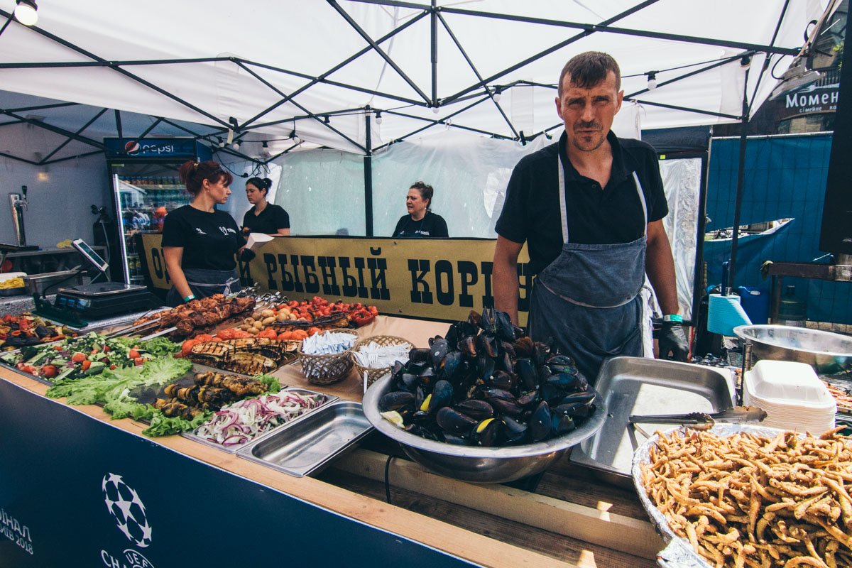 Мидии и ца-ца в ассортименте 