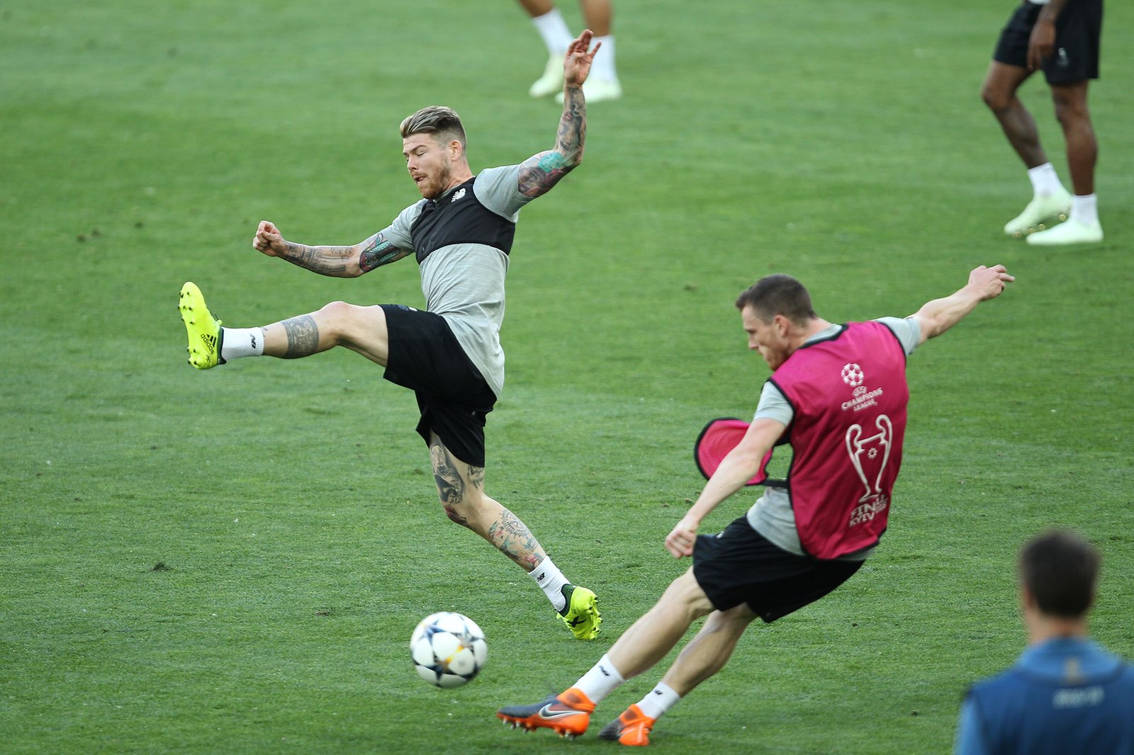 Главное, сегодня не перестараться! Главное, сегодня не перестараться!