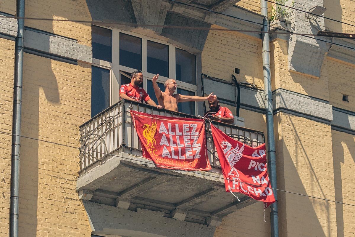 Алез! Алез! Алез! С утра пораньше 