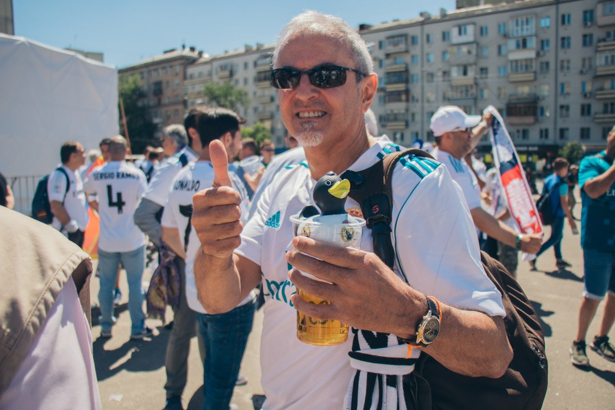 Ничего особенного, просто утка в бокале пива