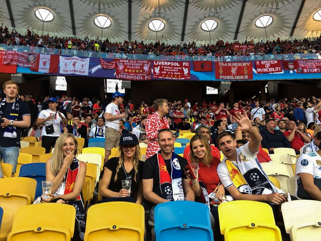 Фанаты на драйве и готовы к матчу