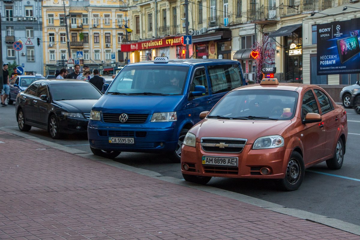 Пользуются спросом также машины с большой вместительностью