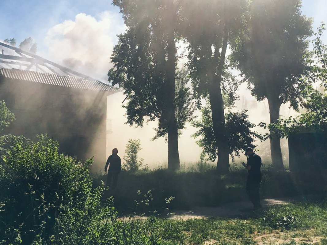 На месте работает патрульная полиция, 7 единиц спецтехники На месте работает патрульная полиция, 7 единиц спецтехники