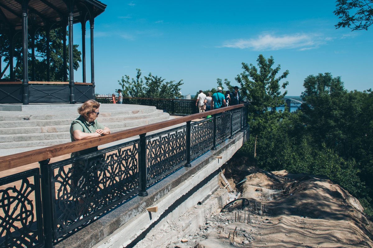 Реконструировали беседку и смотровую площадку