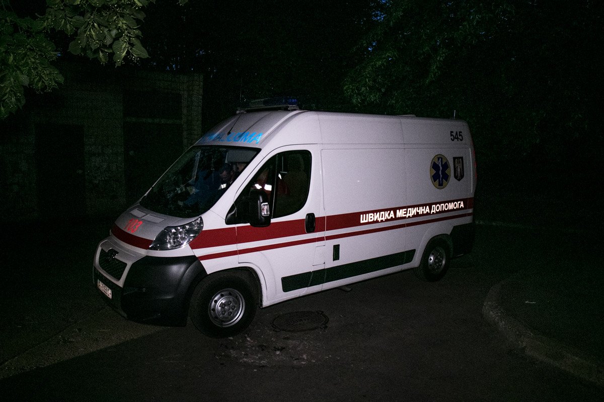 На месте работали следственно-оперативная группа и патрульная полиция На месте работали следственно-оперативная группа и патрульная полиция