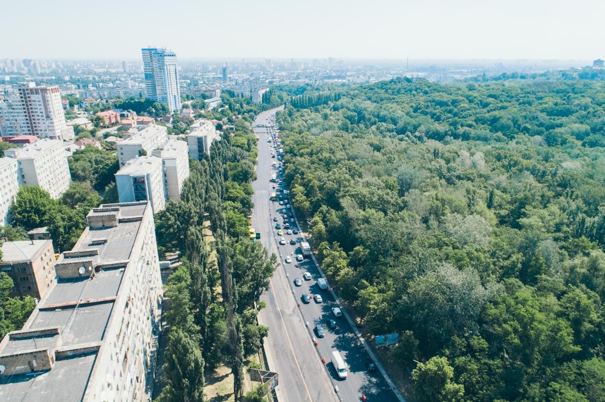 В Киеве закончили один из этапов капитального ремонта на улице Елены Телиги