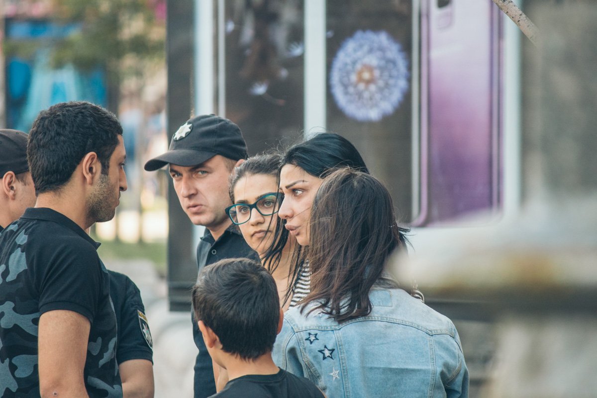 На лице пострадавшей образовалась гематома На лице пострадавшей образовалась гематома