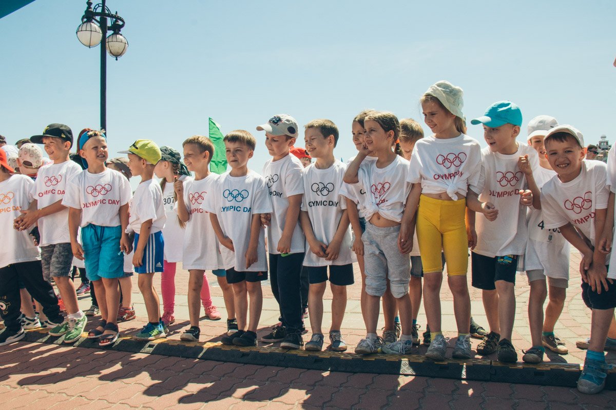 Тут были как взрослые бегуны, так и совсем маленькие