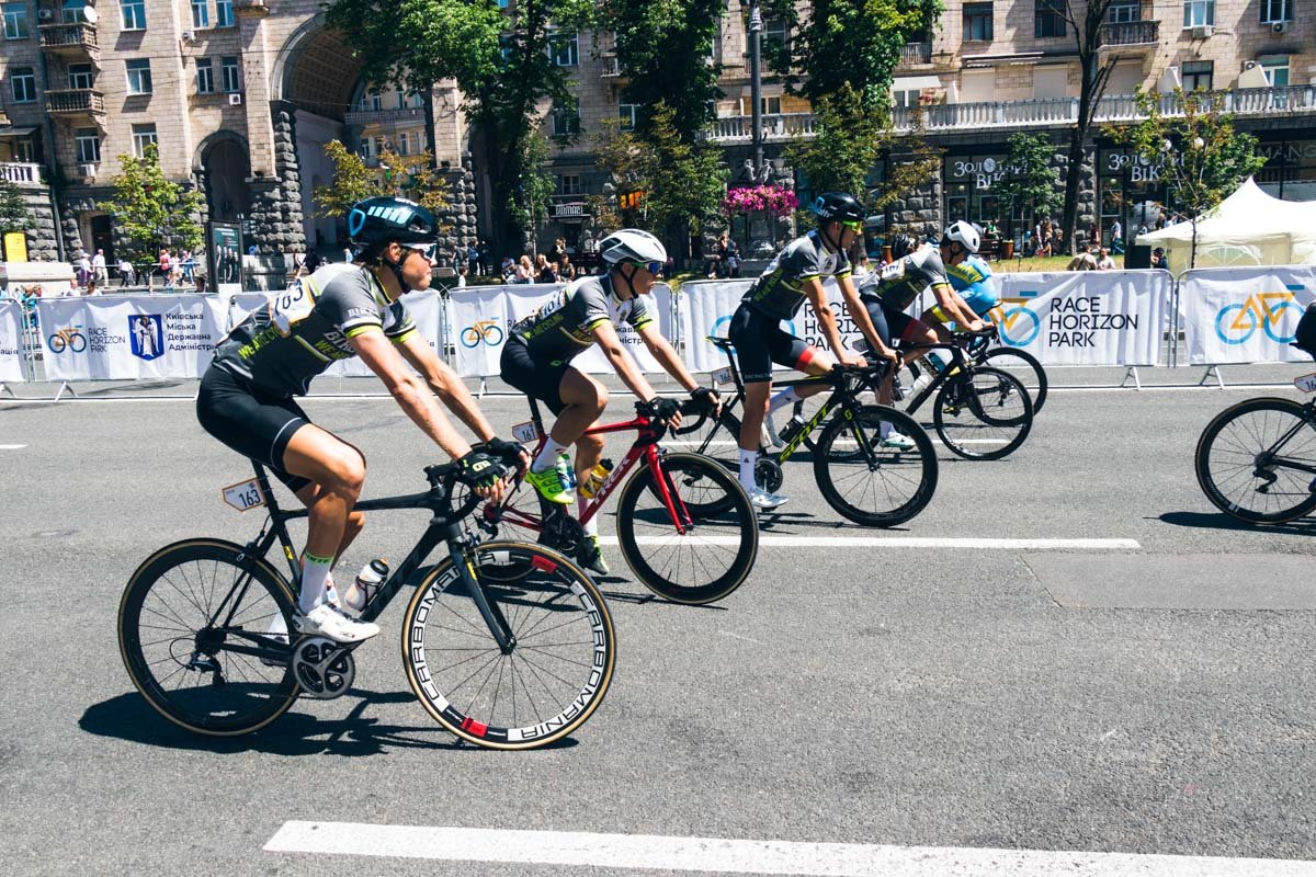 В гонке принимали участие представители разных стран мира 