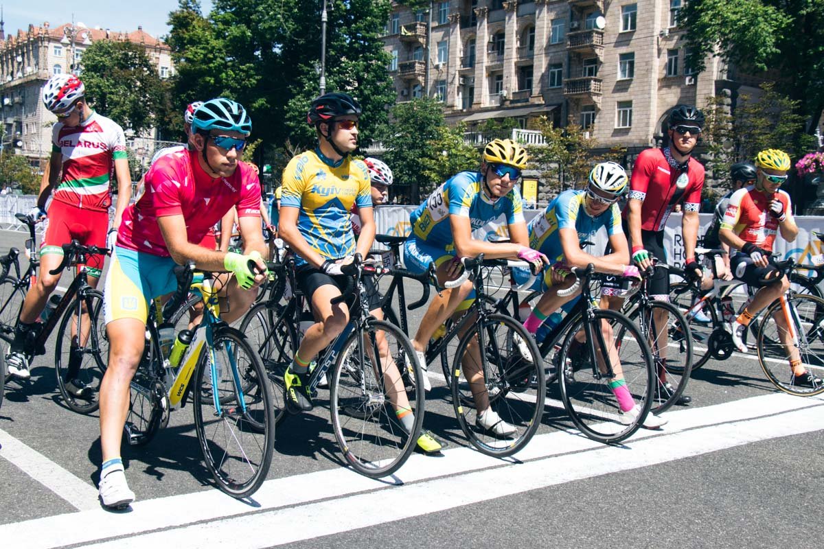 Участники стартовали возле Киевской городской государственной администрации 