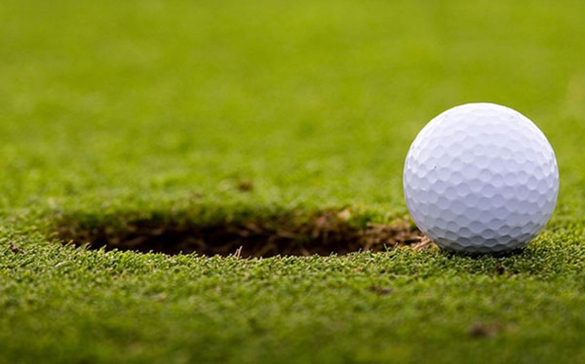 В столице существует клуб, в котором можно играть в гольф круглый год 
