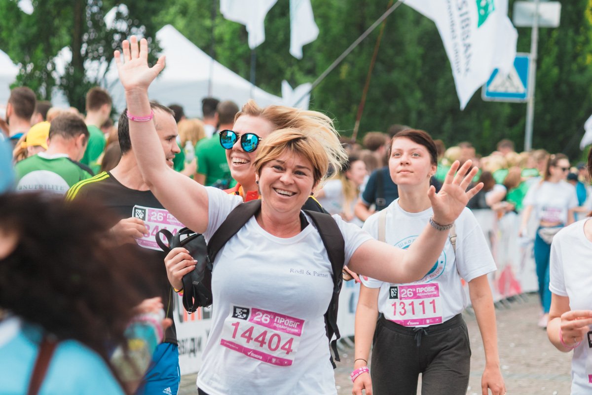 Информатору удалось запечатлеть самые крутые, вдохновляющие и свежие фото участников забега