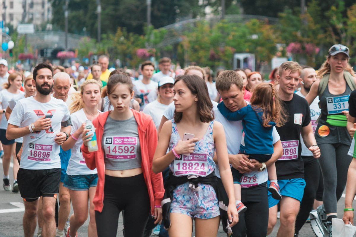 Средства, собранные в рамках "Пробега под каштанами", будут переданы на благотворительность 