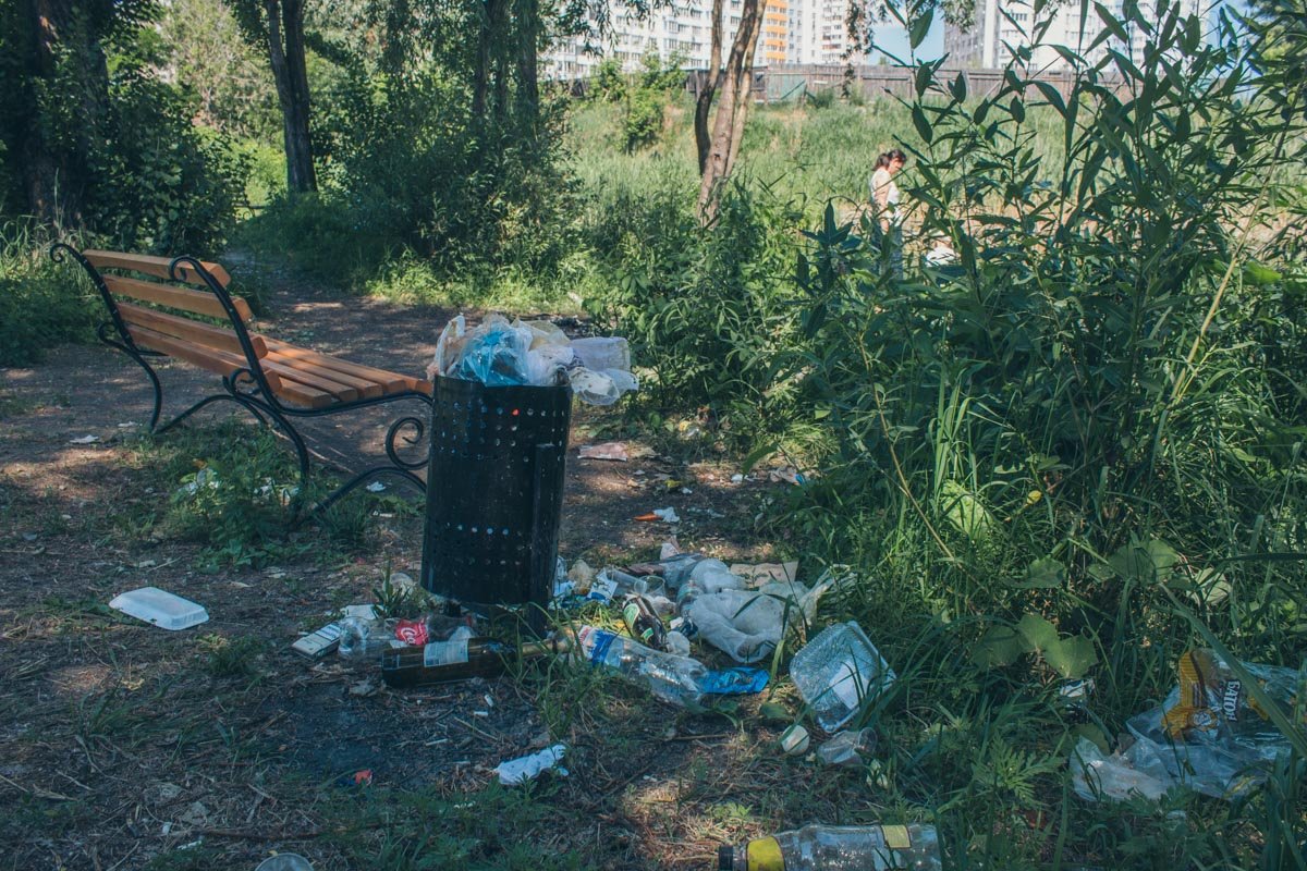 Однако из них тоже нужно когда-нибудь убирать Однако из них тоже нужно когда-нибудь убирать