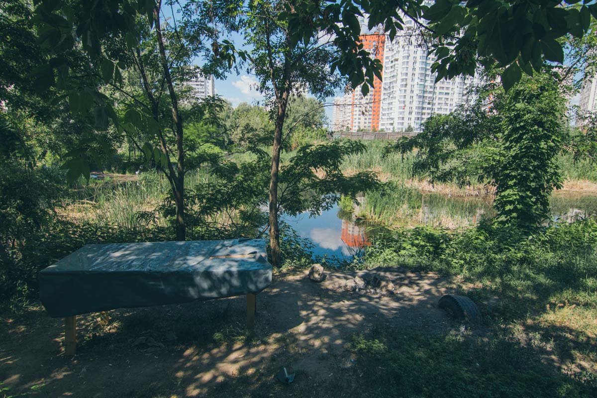 Кто-то по-своему "проапгрейдил" берег Кто-то по-своему "проапгрейдил" берег