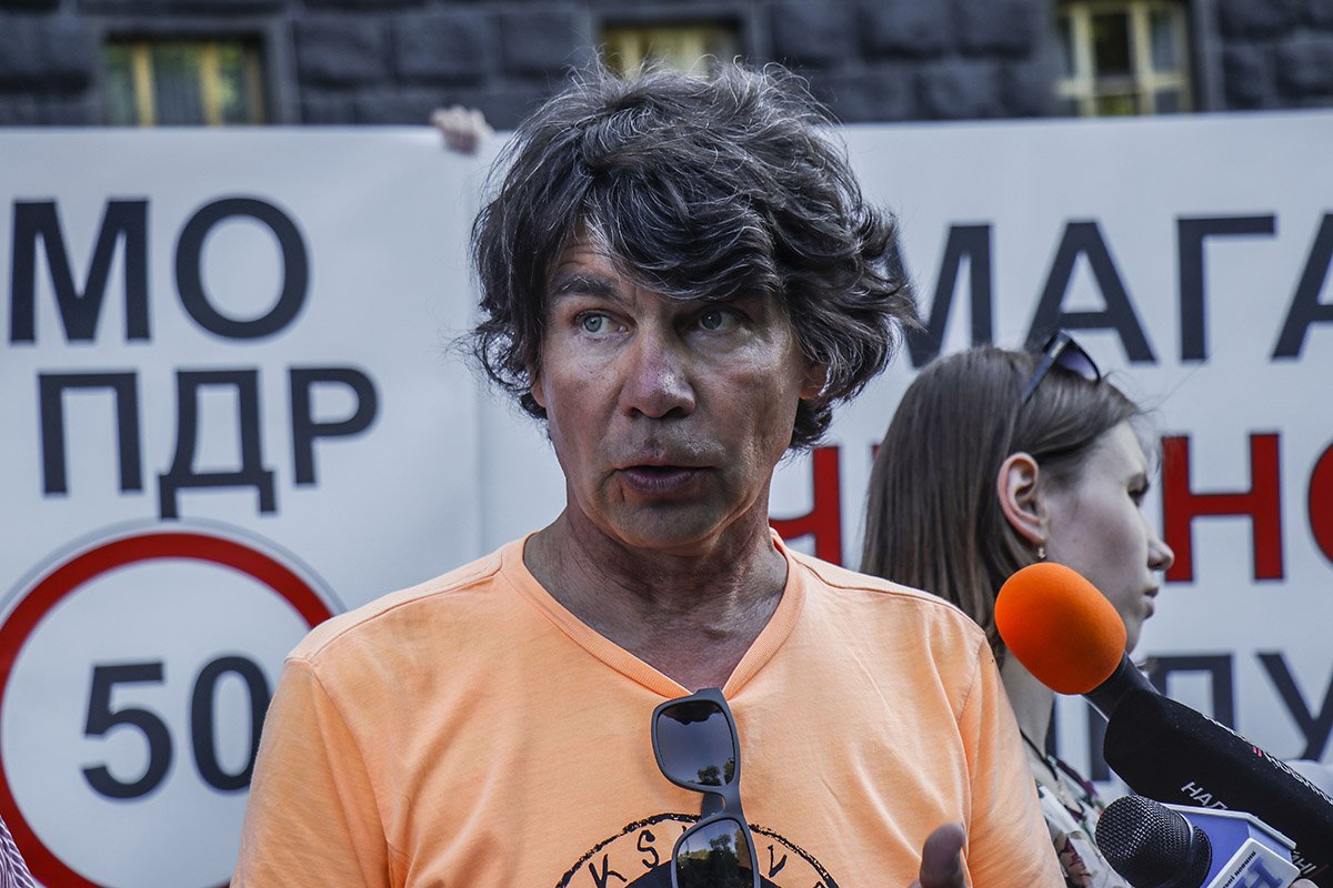 По словам организатора акции Сергея Харчука, у велосообщества есть требования к Кабмину и Верховной Раде