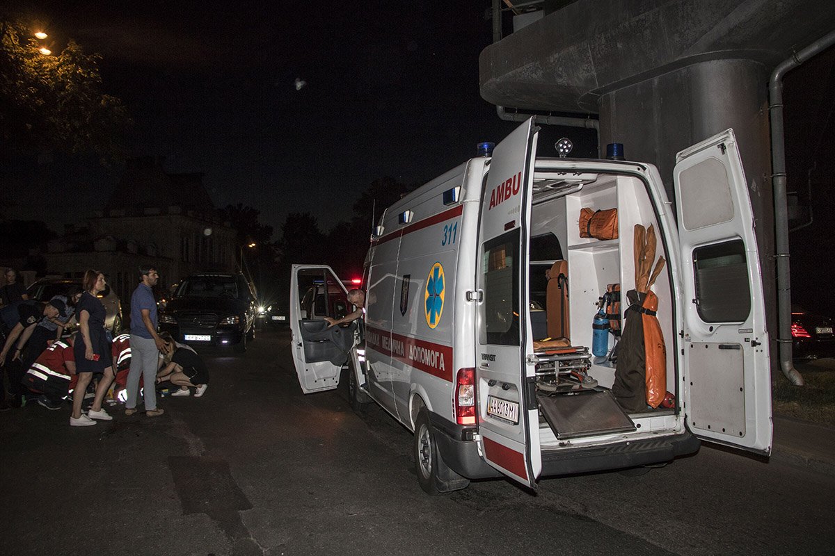 На вид погибшему около 35 лет 