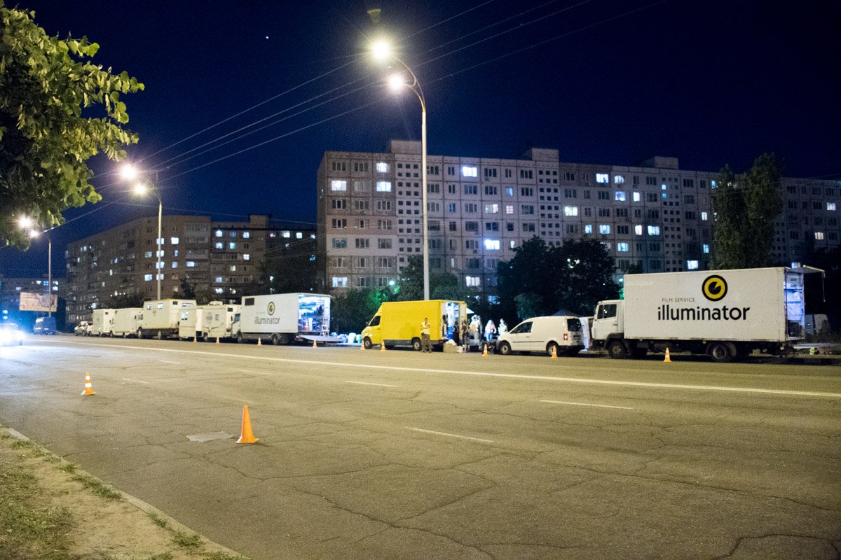 Работы над картиной ведутся почти круглосуточно