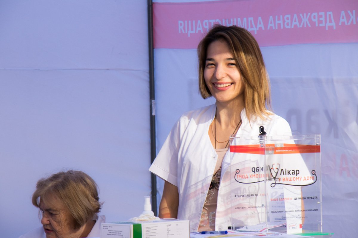 Проверить уровень сахара в крови или померить давление? Welcome! Проверить уровень сахара в крови или померить давление? Welcome!