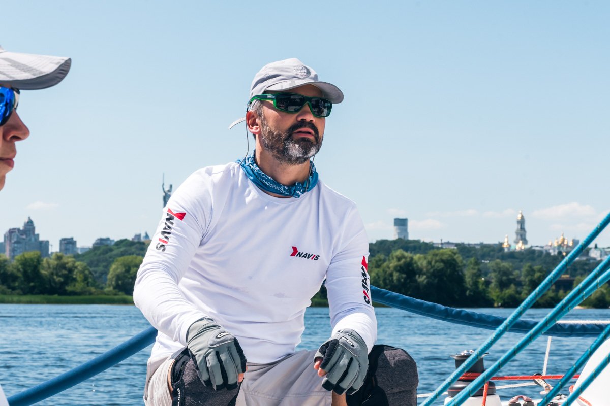 Сейчас шкипера менять будем