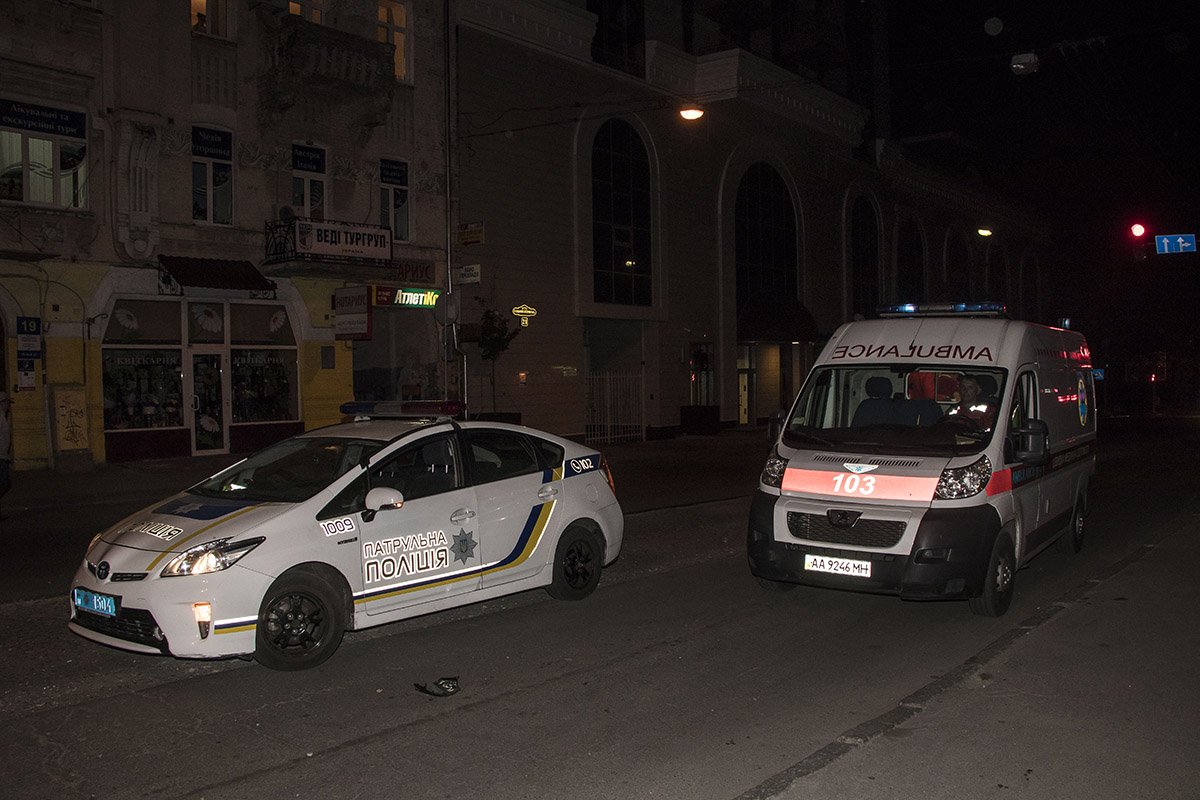 На месте работала полиция и скорая помощь На месте работала полиция и скорая помощь