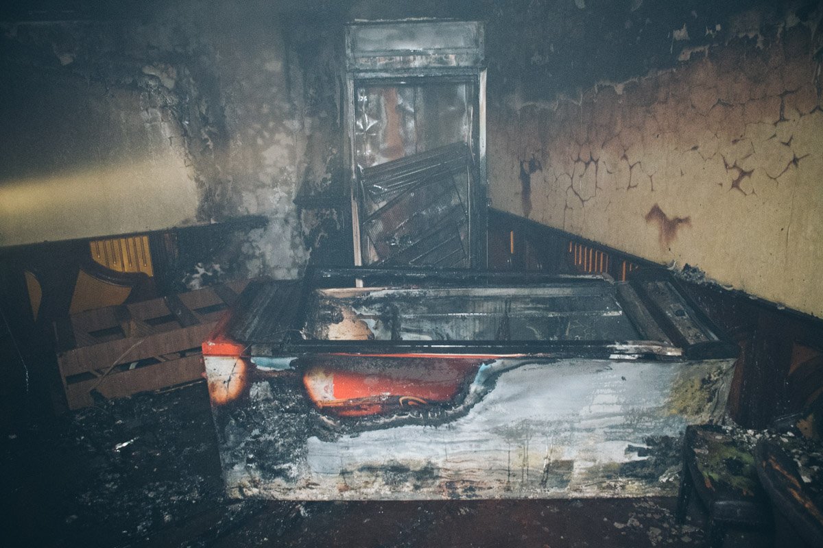 Предварительно, возгорание началось с холодильников