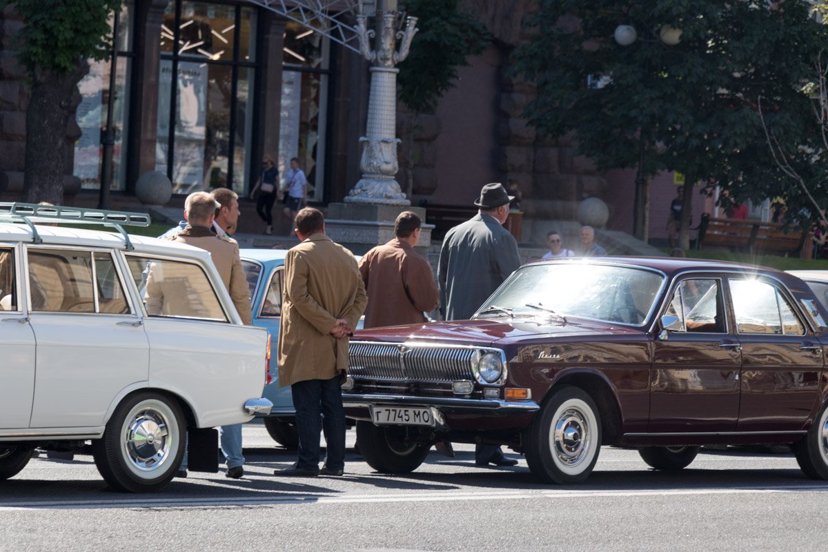 Знал бы кто-то в 86-м, что вместо этих чудных машинок в город придут евробляхи...