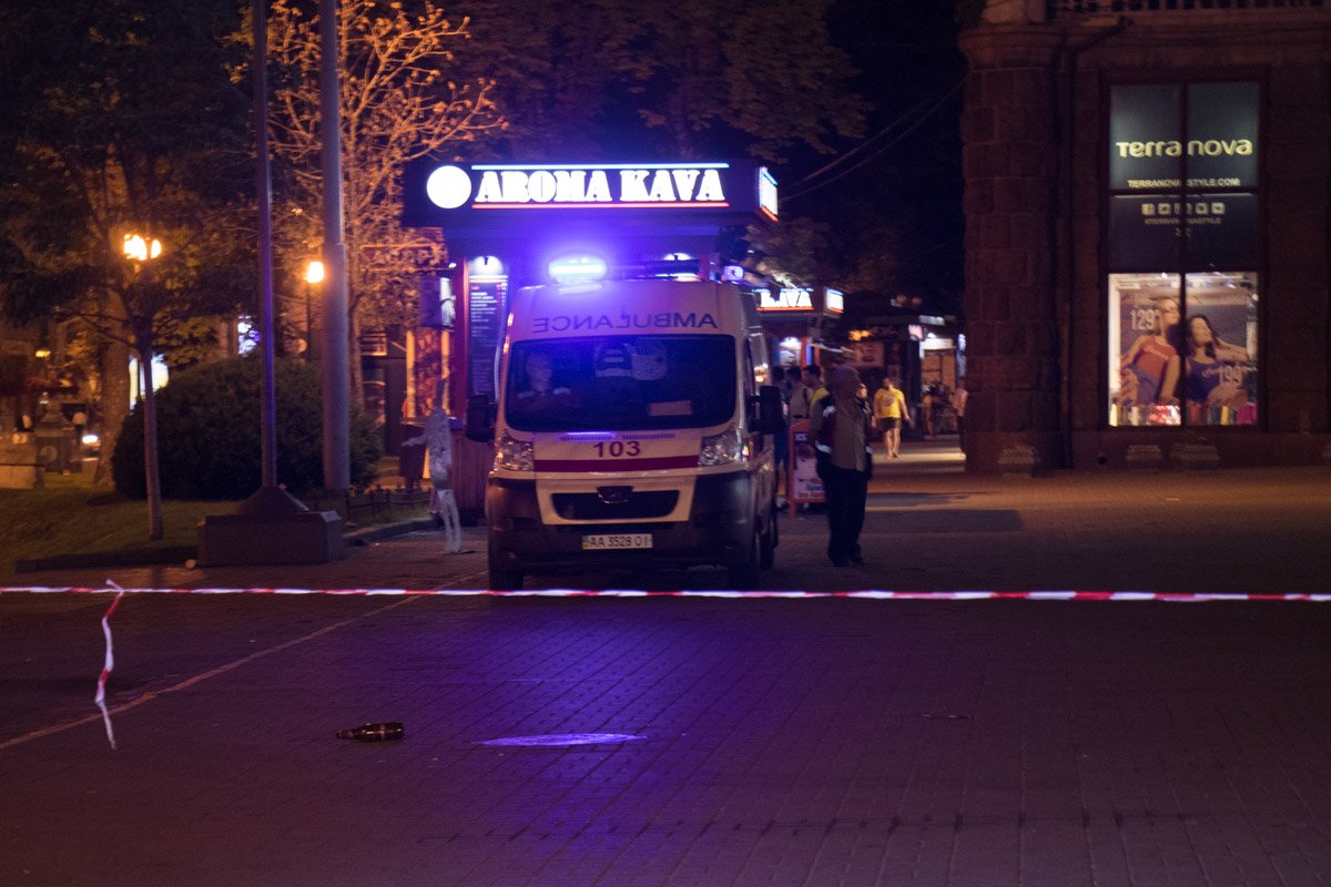 На указанных станциях пассажиров не впускают в метро. Также закрыт и выход