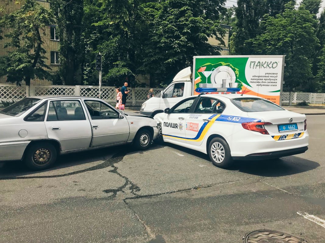 По словам правоохранителей, они спешили на выполнение спецзадания