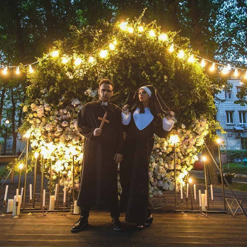 Здесь каждый может дать волю фантазии Здесь каждый может дать волю фантазии