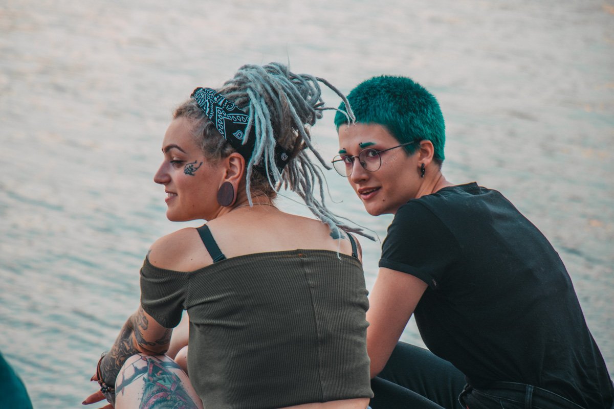 Есть, о чем поговорить Есть, о чем поговорить