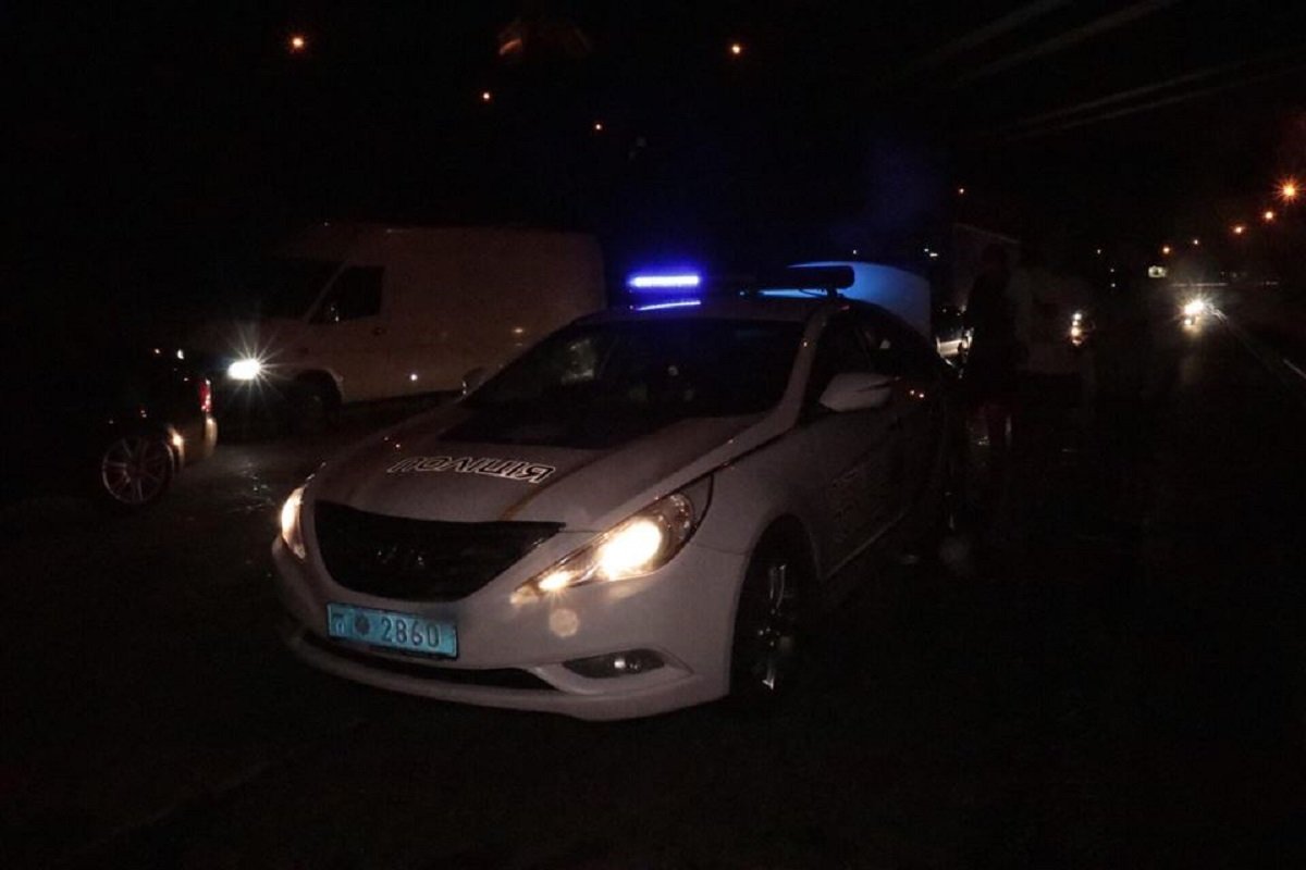 На месте работала патрульная полиция 