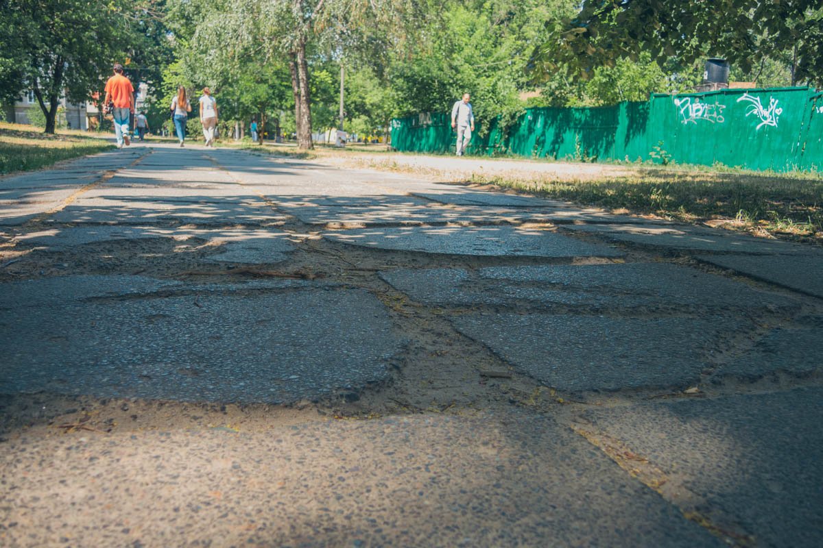 Старая плитка остается на месте