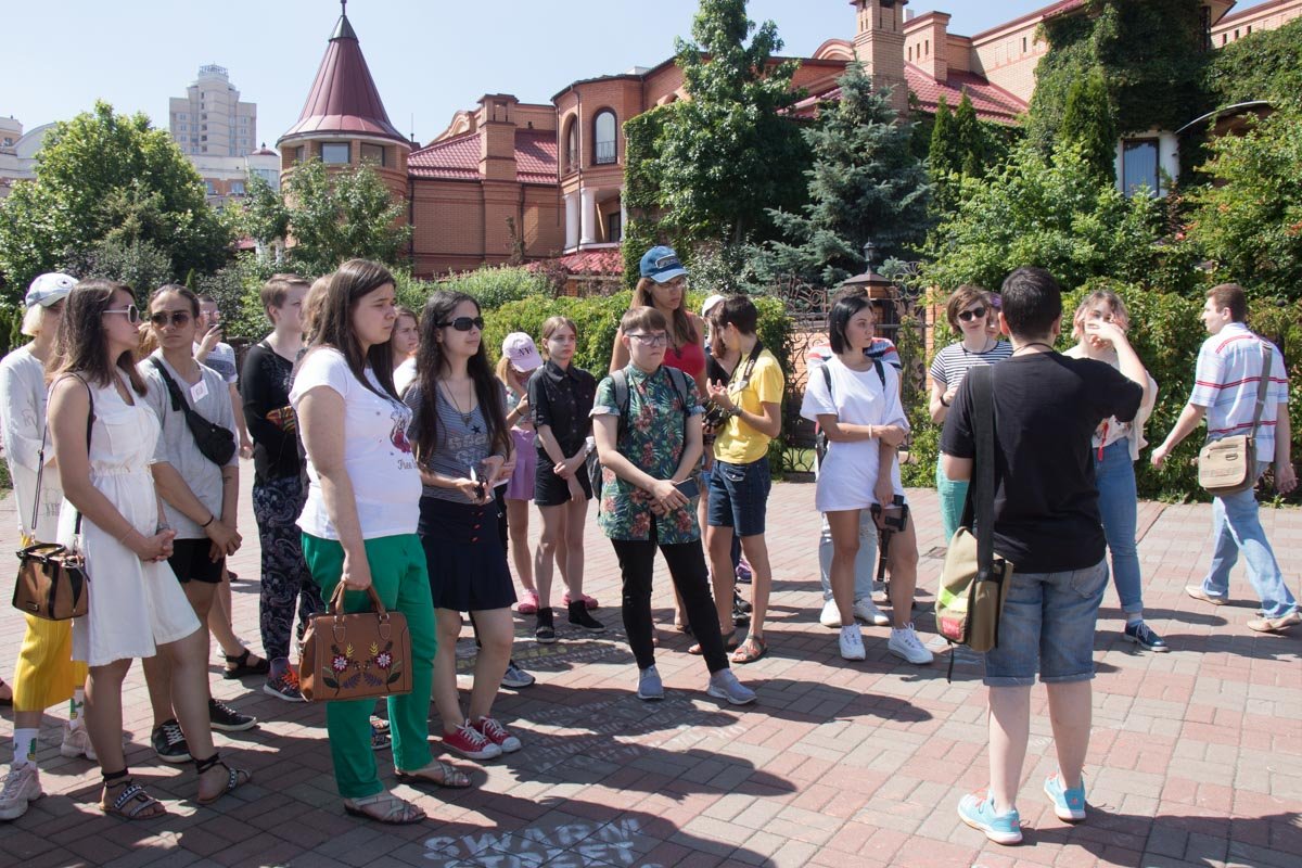 Экскурсия прошла по знаковым местам Киева