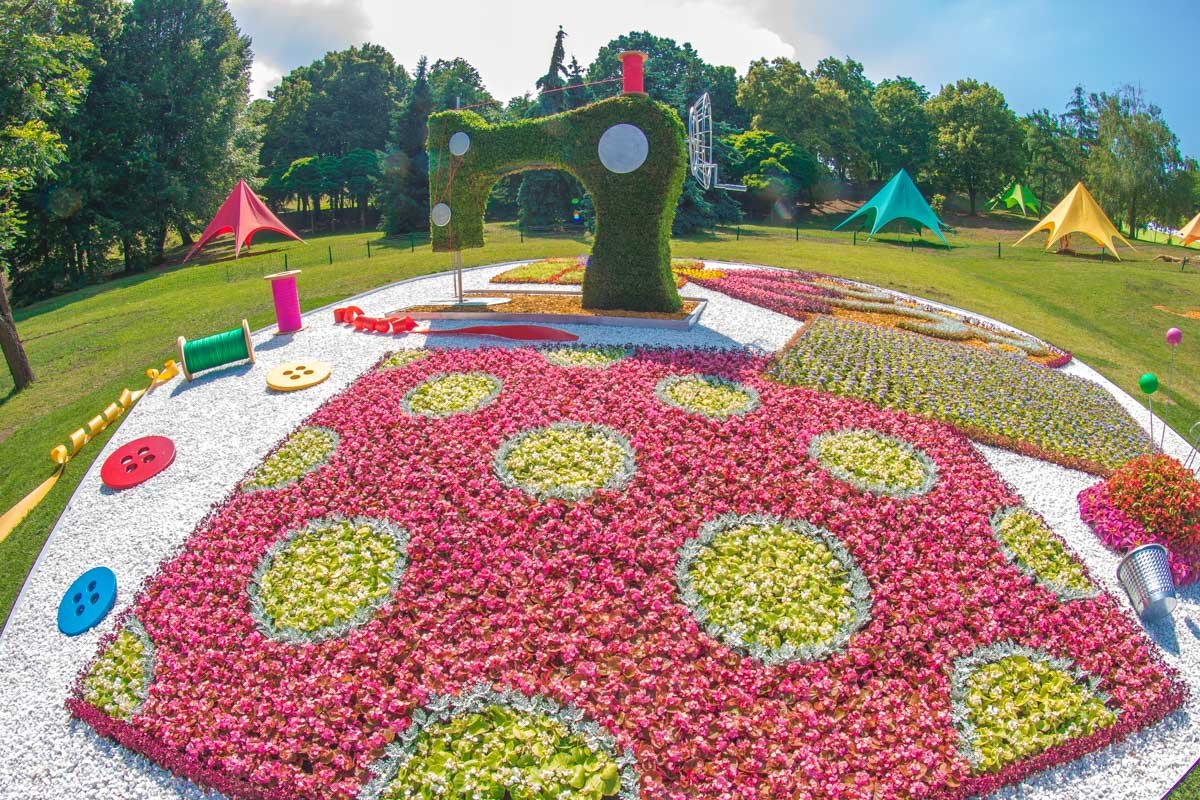 Очень ярко и красочно