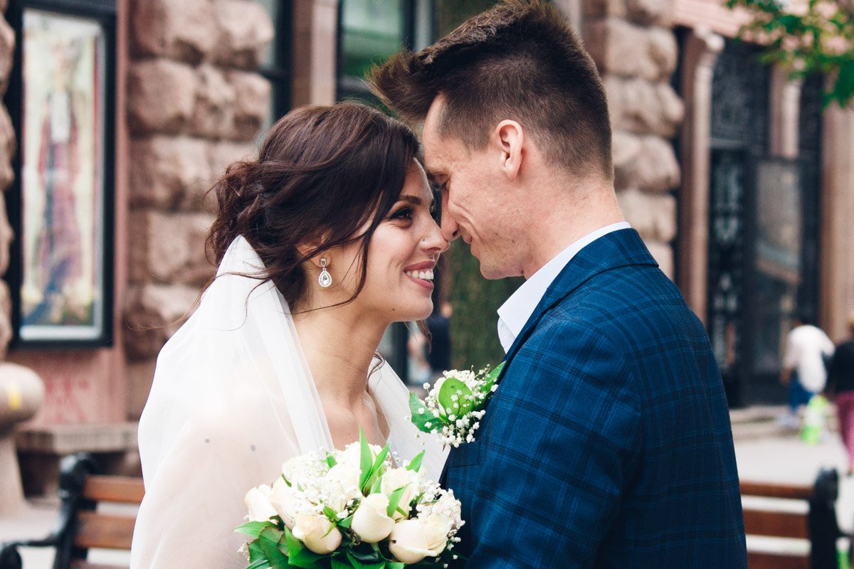 Я люблю тільки тебе... Я люблю тільки тебе...