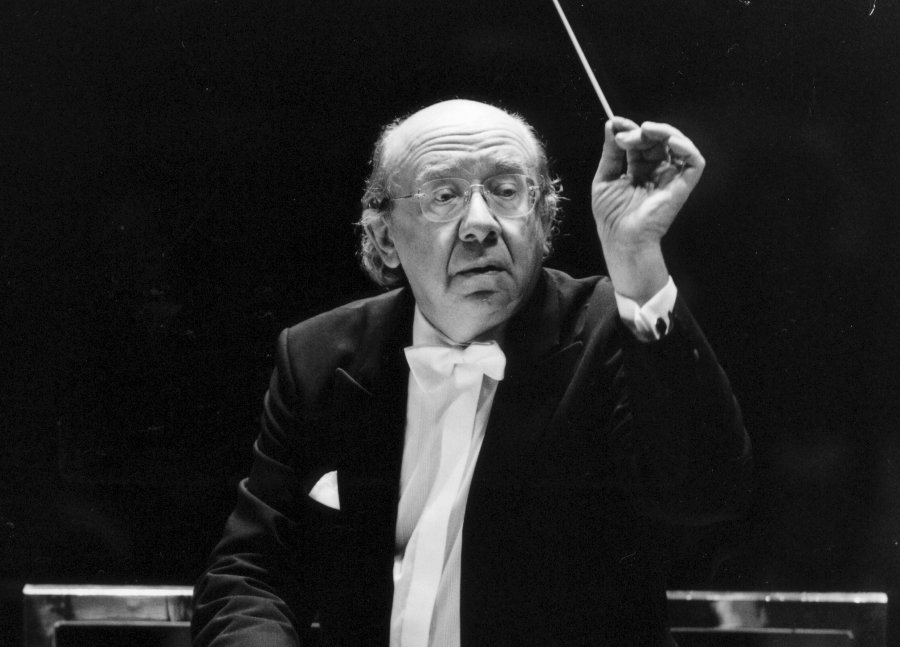 Геннадий Рождественский скончался 16 июня по пути на работу